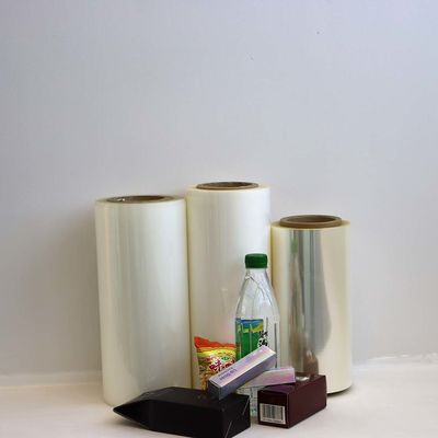 Un bon prix. Matte film BOPP haute brume excellente résistance à l'encre adhésion bonne stratification film BOPP en ligne