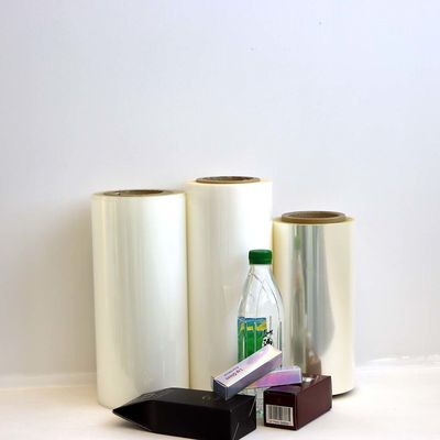 Buon prezzo Polietilene tereftalato BOPET biassiale, pellicola di imballaggio lucida 400-2500 mm in linea